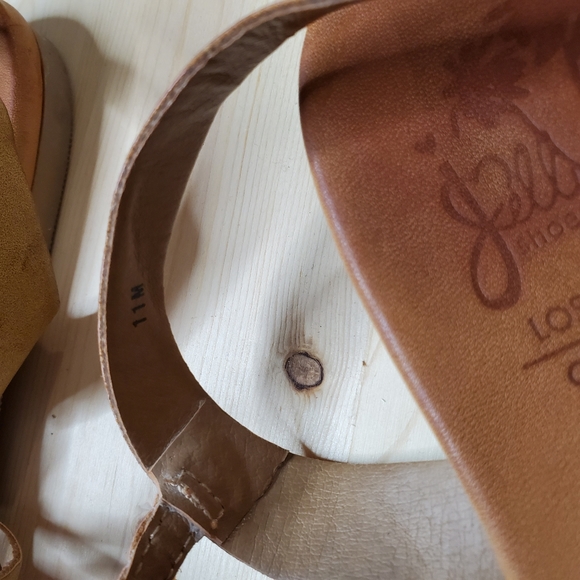 Tan braided jellypop sandals size 11 - Picture 3 of 5
